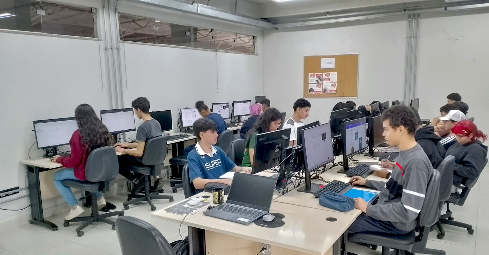Estudantes desenvolvem metodologias propostas por Diego